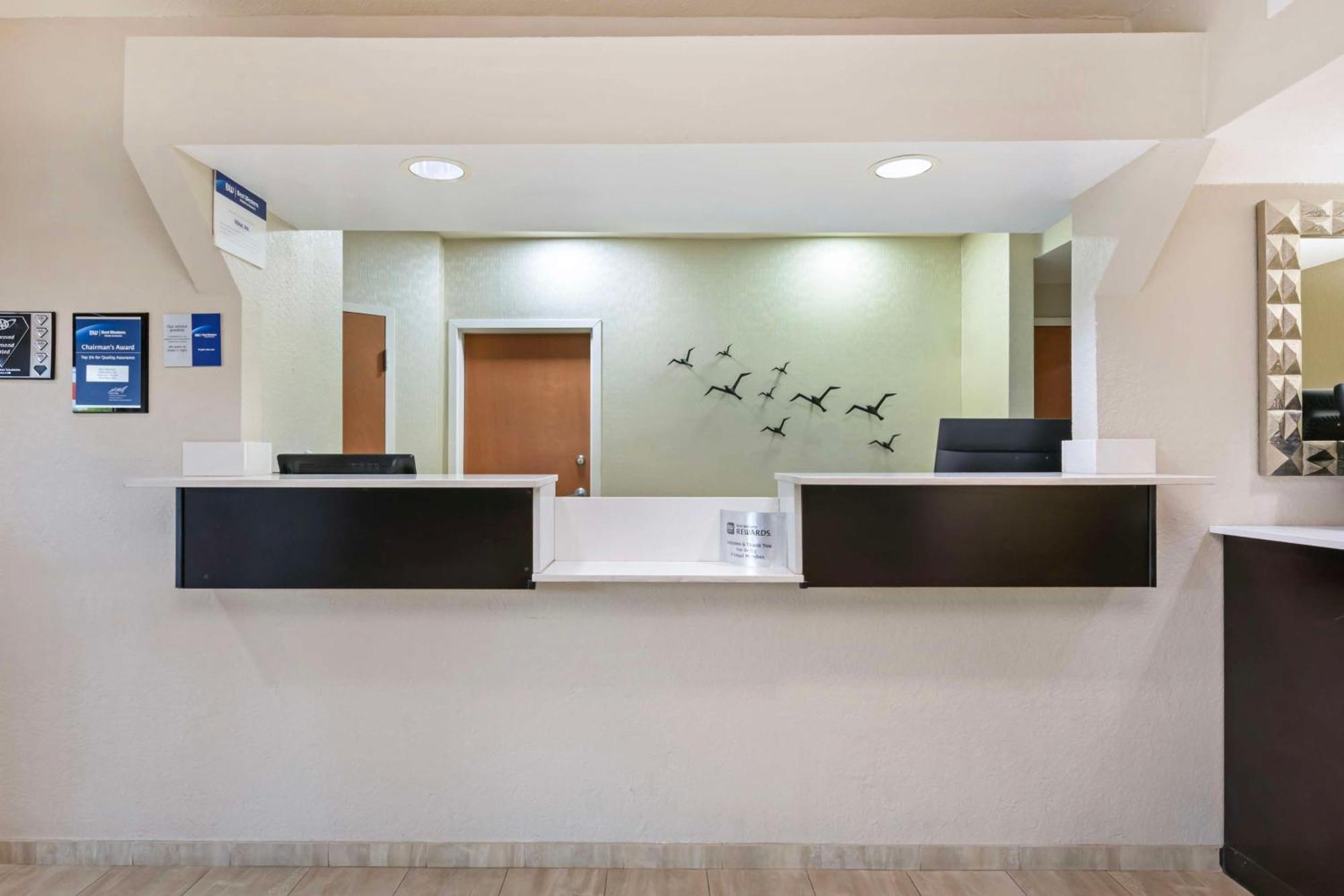 Best Western Edgewater Inn Ngoại thất bức ảnh